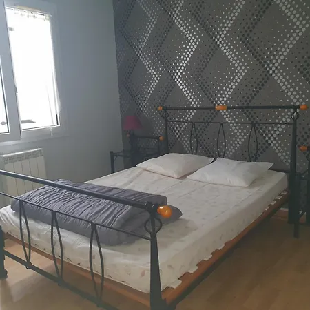 Holiday home Maison Agreable A 300m De La Avec Cour Et Tv, 3 Chambres, Pour 6 Personnes, - Fr-1-476-200 La Tranche-sur-Mer